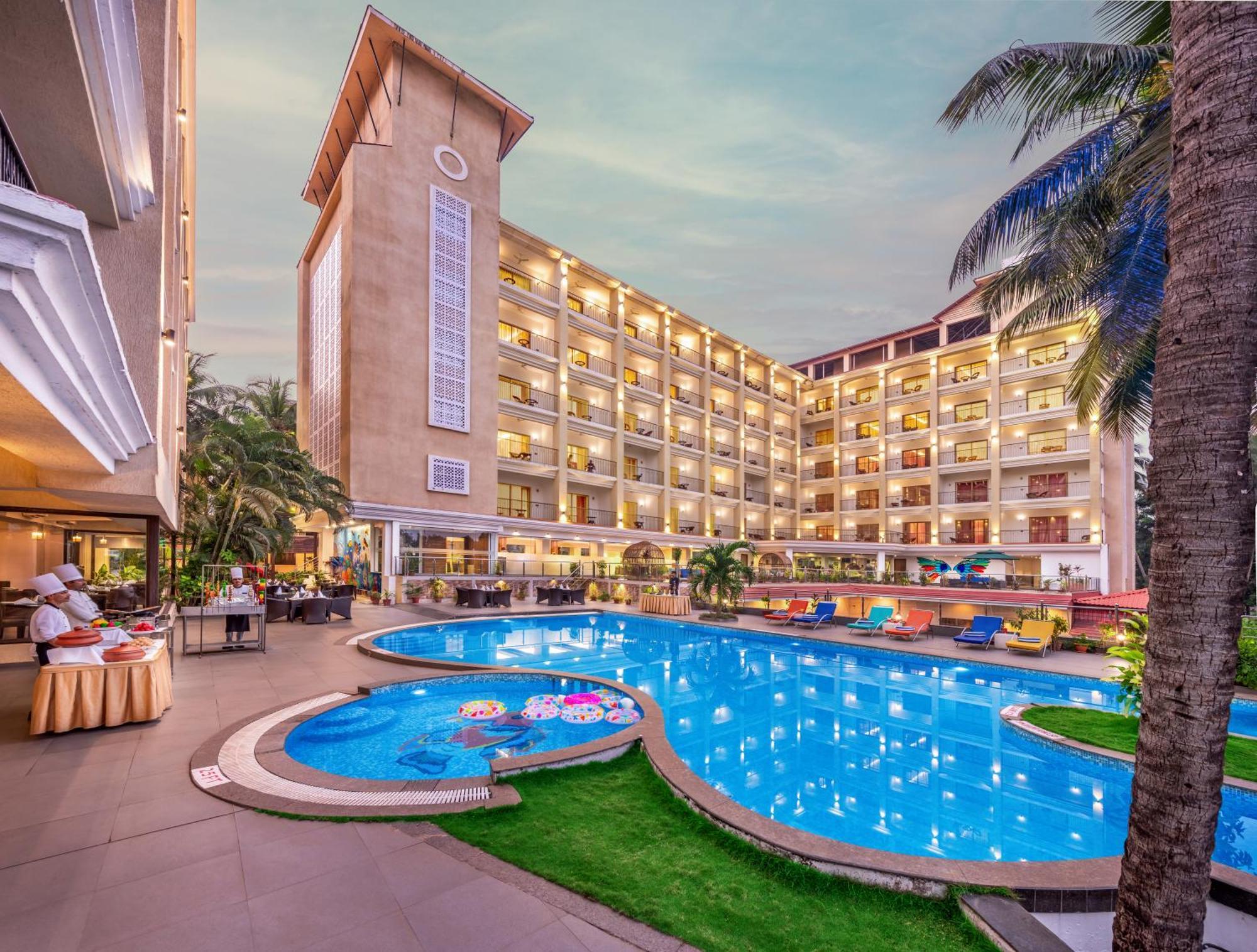 Golden Tulip Candolim, Goa Extérieur photo