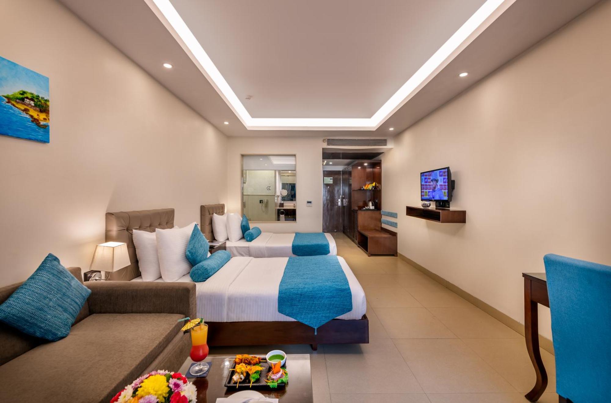 Golden Tulip Candolim, Goa Extérieur photo
