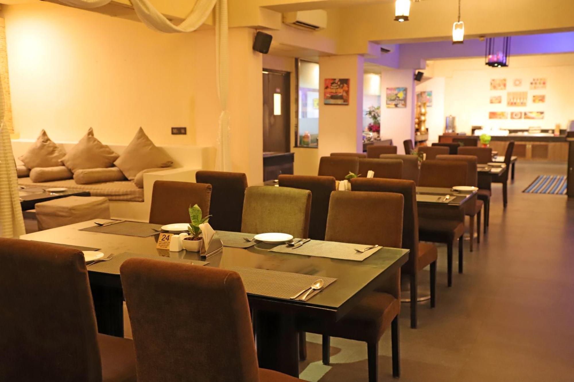 Golden Tulip Candolim, Goa Extérieur photo